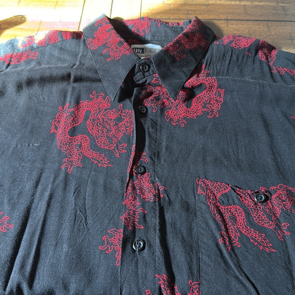 Mens 2X black & red dragon print button up